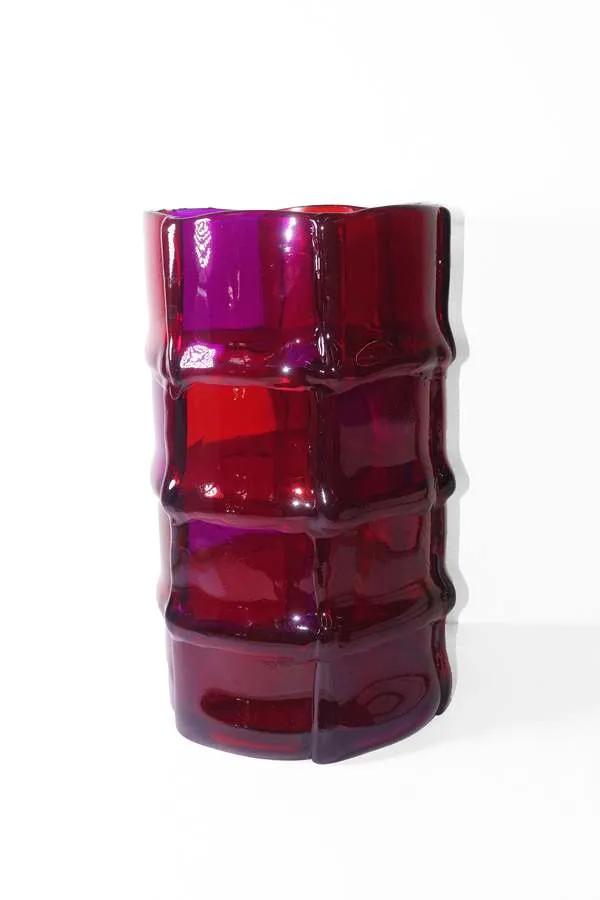 Bamboo Vase - Clear Ruby/Purple