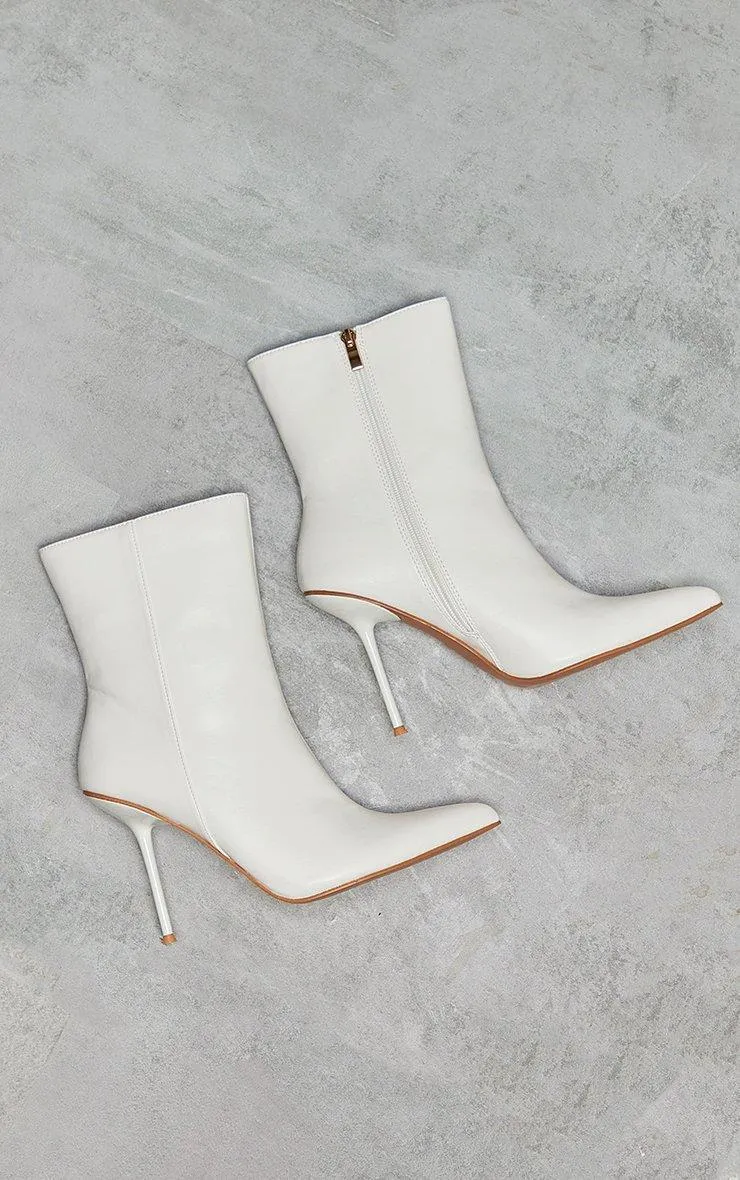 Boots | White Pu Point Toe Mid Heeled Ankle Boots | PrettyLittleThing