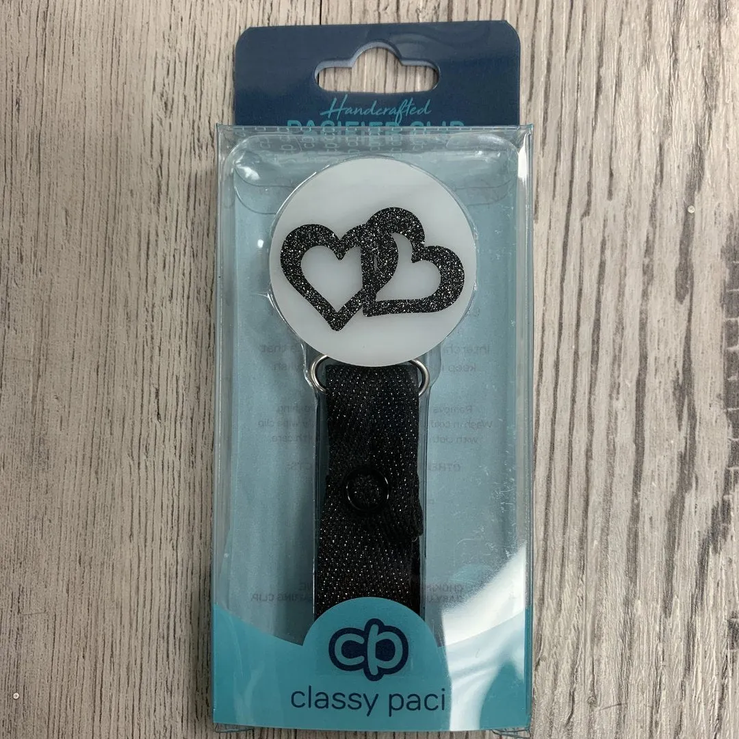 Classy Paci Marble black white onyx heart circle pacifier clip