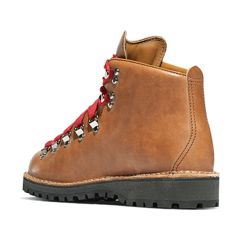 Danner Mountain Light Cascade Boots