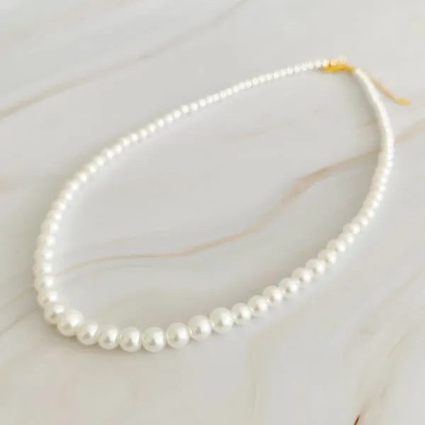 Graduated Glass Pearl Necklace