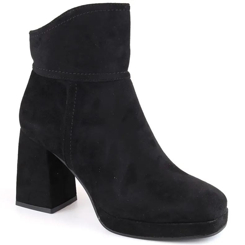 M.Daszyński Fashionable Black Suede Ankle Boots