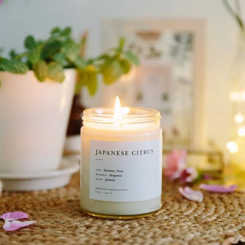 Minimalist Candle in Japanese Citrus