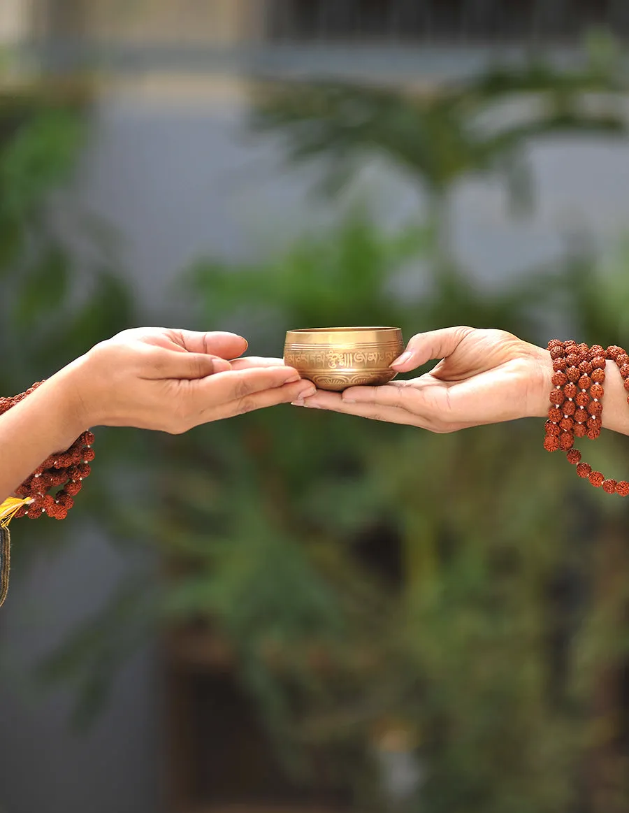 Plain Etched Om Tibetan Singing Bowl