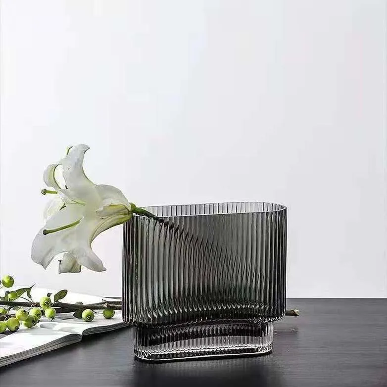 ZURI VASE